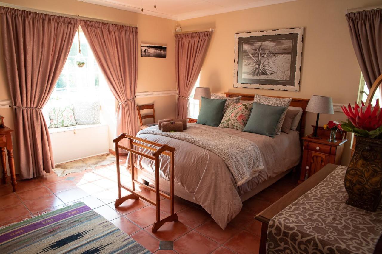 Roses And Pebbles B & B Guest House 克莱克斯多普 外观 照片