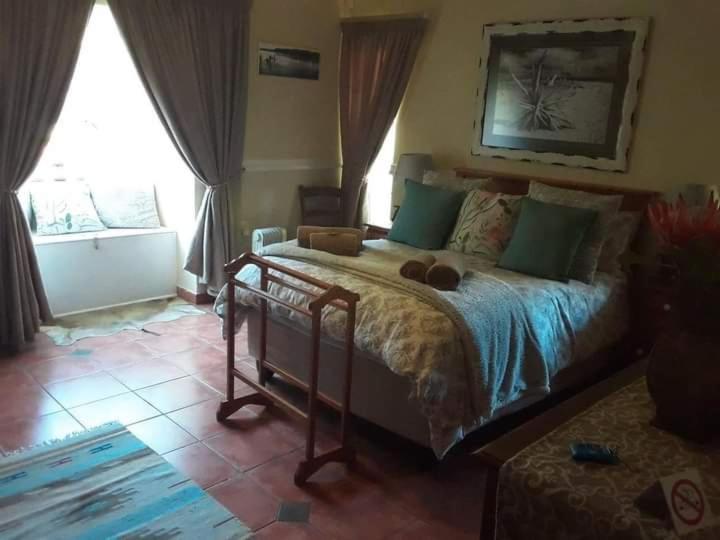 Roses And Pebbles B & B Guest House 克莱克斯多普 外观 照片